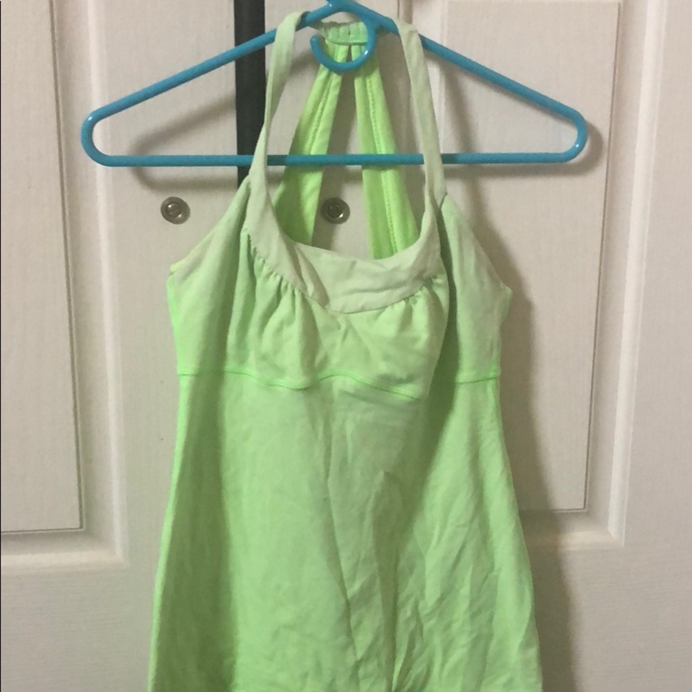 Lululemon tank top with built in bra